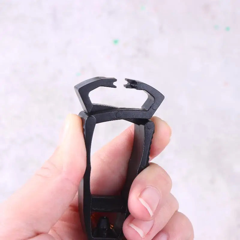 ★★★Outdoor Multifunctional Buckle Safety Work Gloves Holder Anti-drop Glove Belt Clamp For Worker Construction