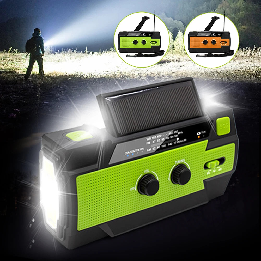 Portable AM/FM Radio with LED Flashlight Multifunctional Solar Radio 4000mAh Wind Up Solar Radio for Outdoor Camping Travel